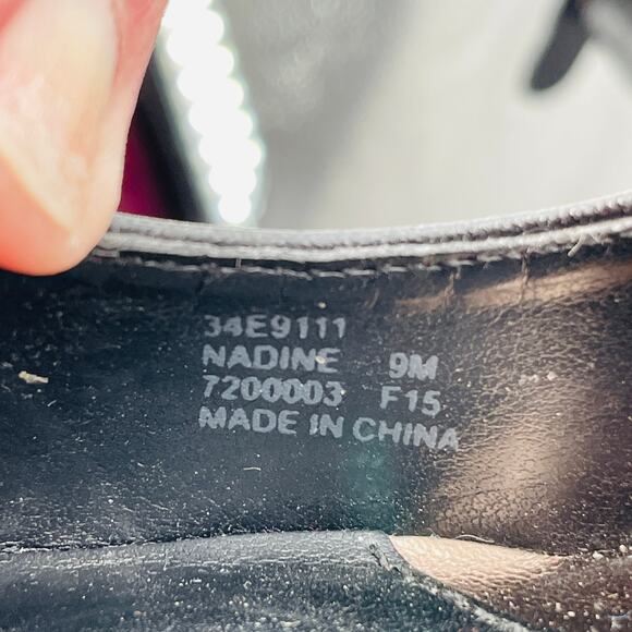 Calvin Klein Nadine Back Leather Classic Pointed Toe Stiletto Heel Pump Heel 9 - Picture 15 of 15